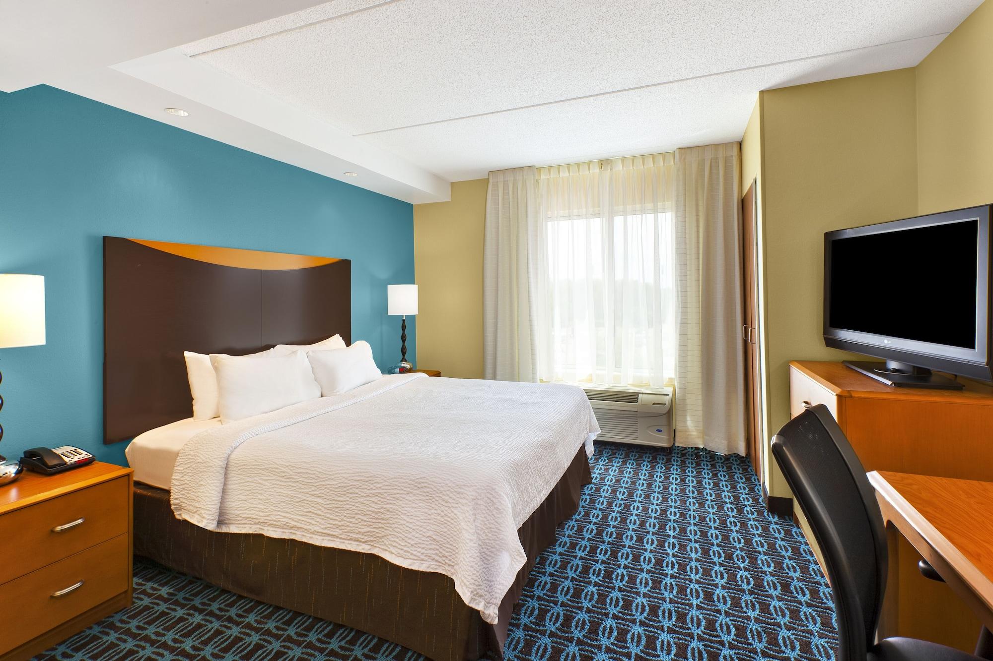 Fairfield Inn & Suites Louisville East Exteriör bild